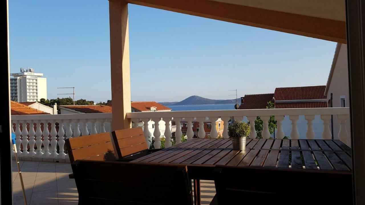 Apartmani Mira Vodice Exterior photo